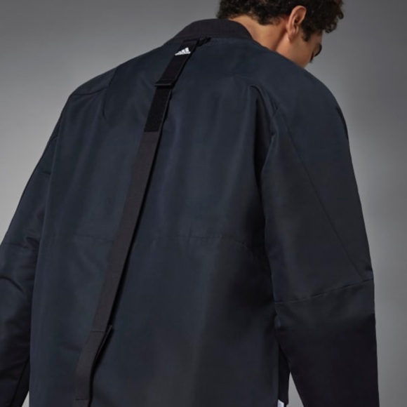 Adidas designed for game day bomber jacket (2 in 1) - Picture 4 of 10